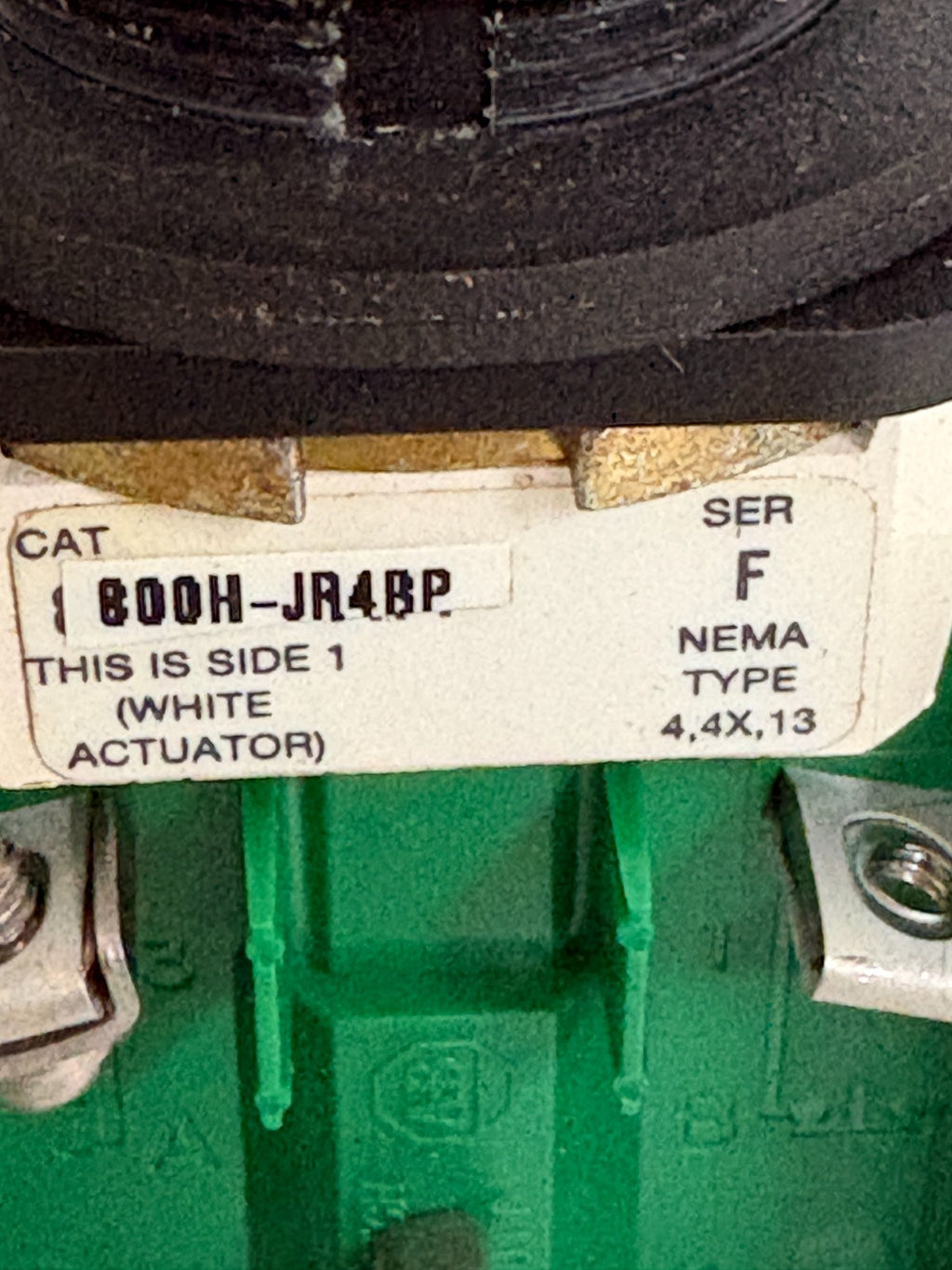 ALLEN BRADLEY SELECTOR SWITCH 800H-JR4 BP