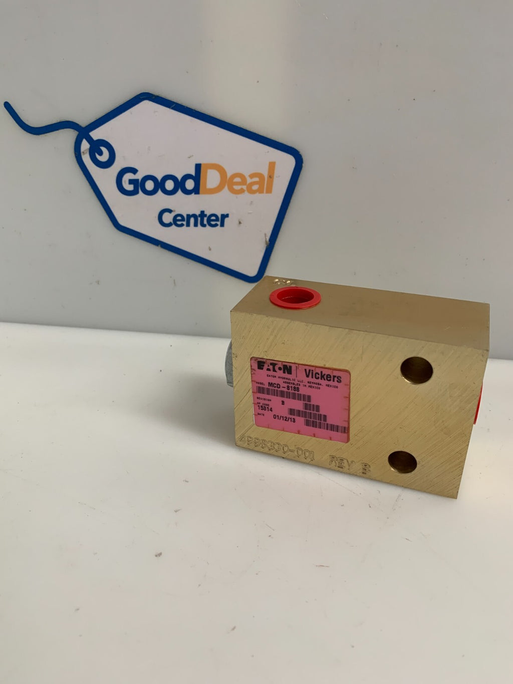 EATON VICKERS PNEUMATIC VALVE MCD-8188