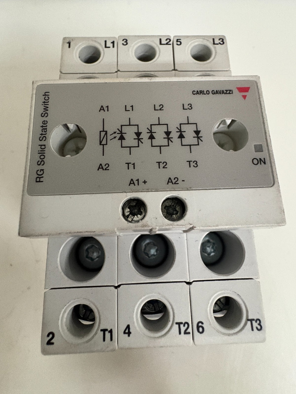CARLO GAVAZZI RG SOLID STATE SWITCH RGC3A60A20KK21