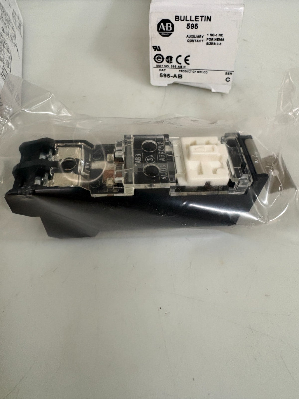 LOT OF 2 ALLEN BRADLEY AUXILARY CONTACT 595-AB