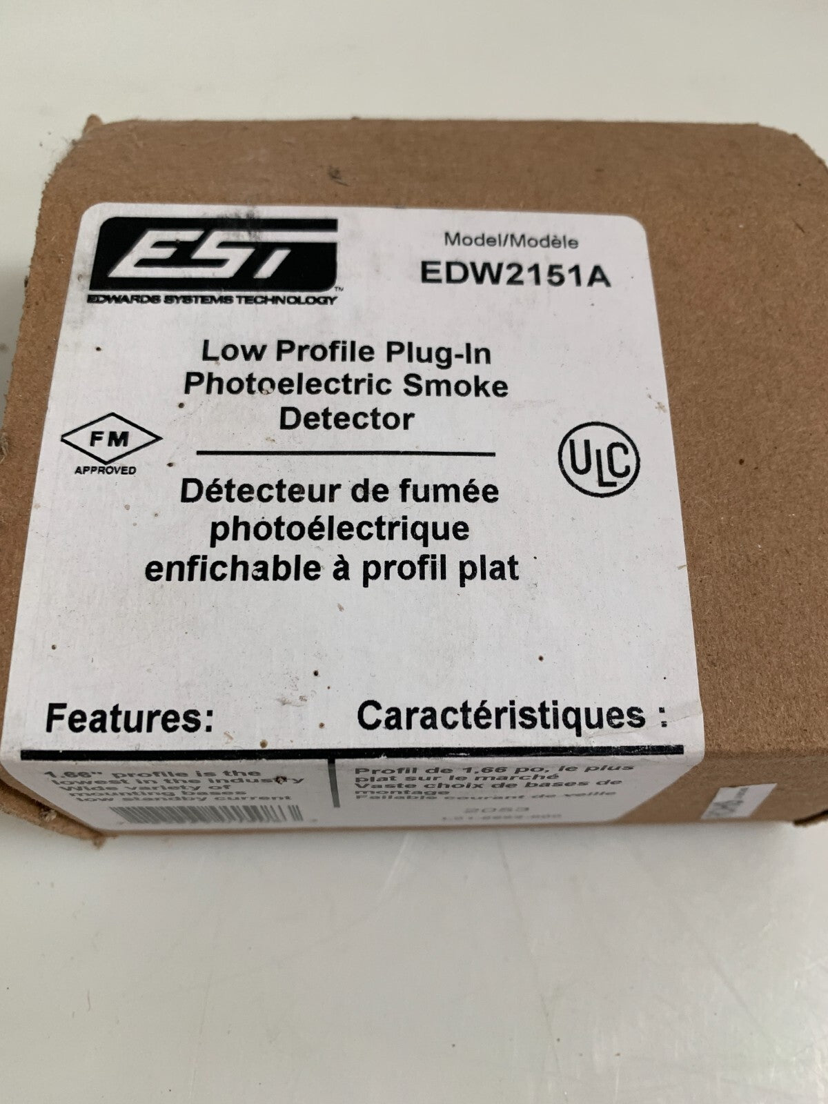 EST   Low Profile Plug-In Photoelectric Smoke Detector   EDW2151A