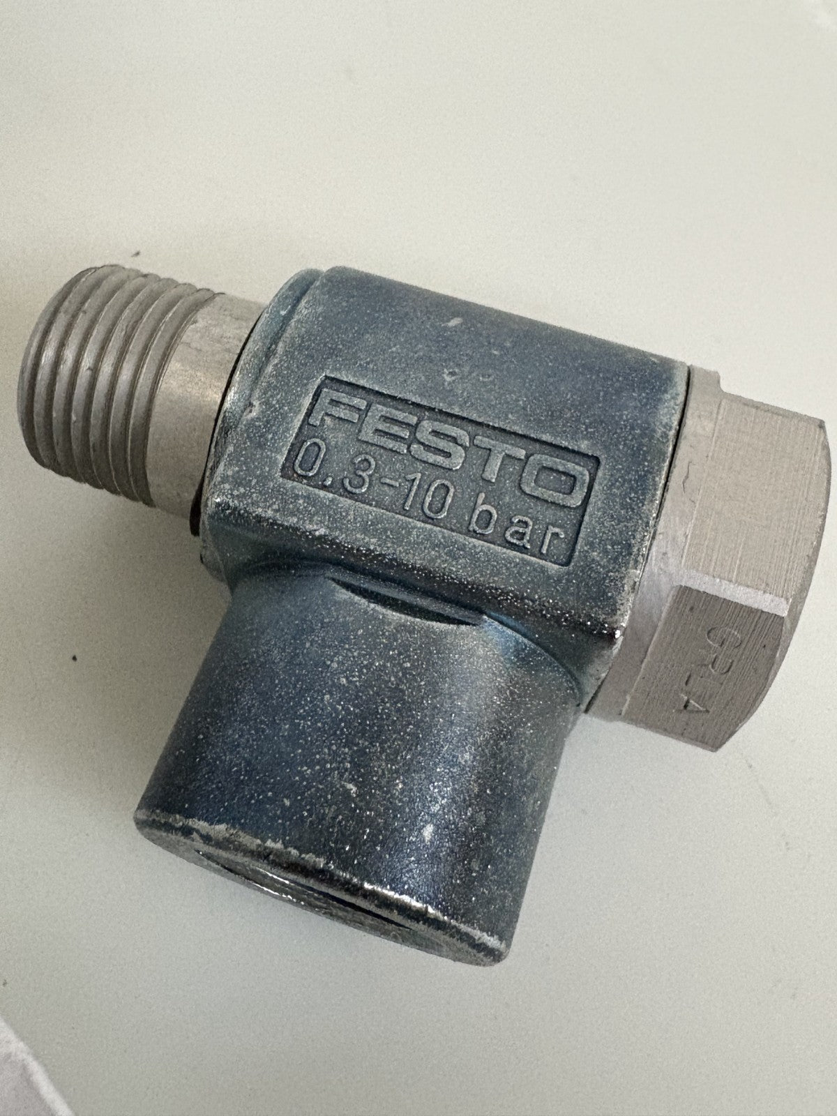 LOT OF 2 FESTO FLOW CONTROL VALVE 0.3 - 10 BAR GRLA