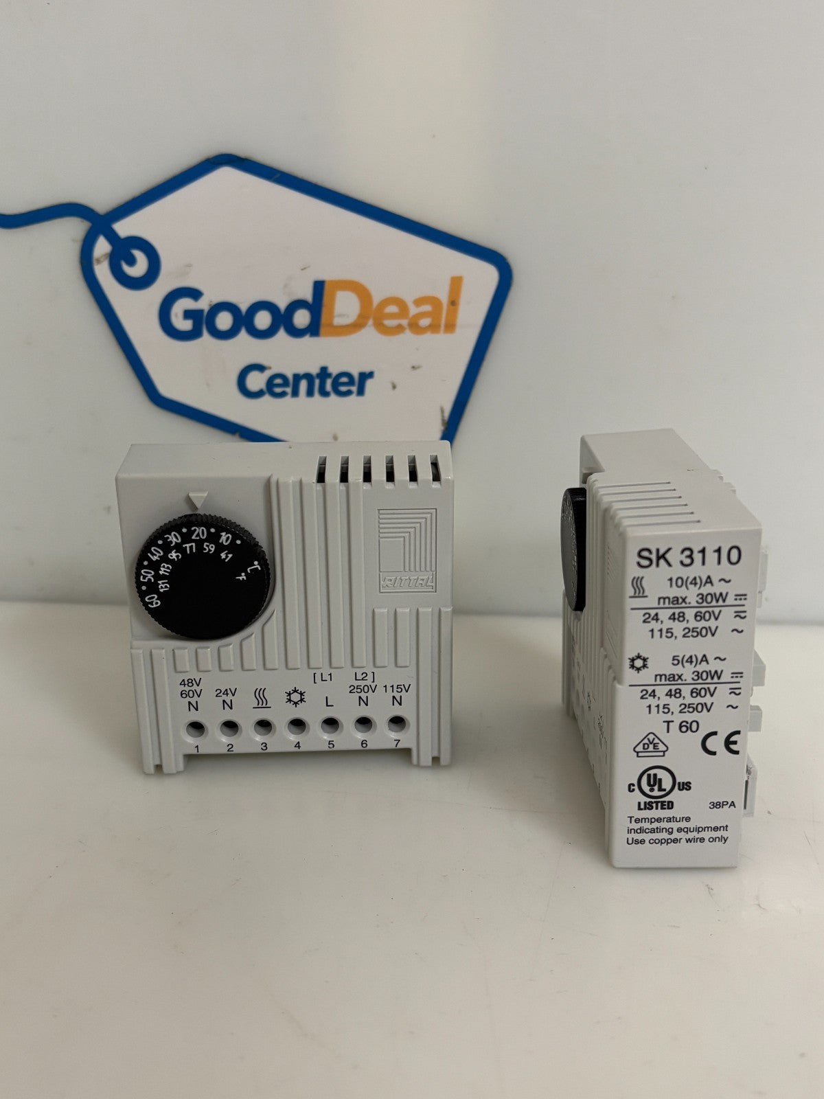 LOT OF 2 RITTAL TEMPERATURE CONTROLLER SK 3110