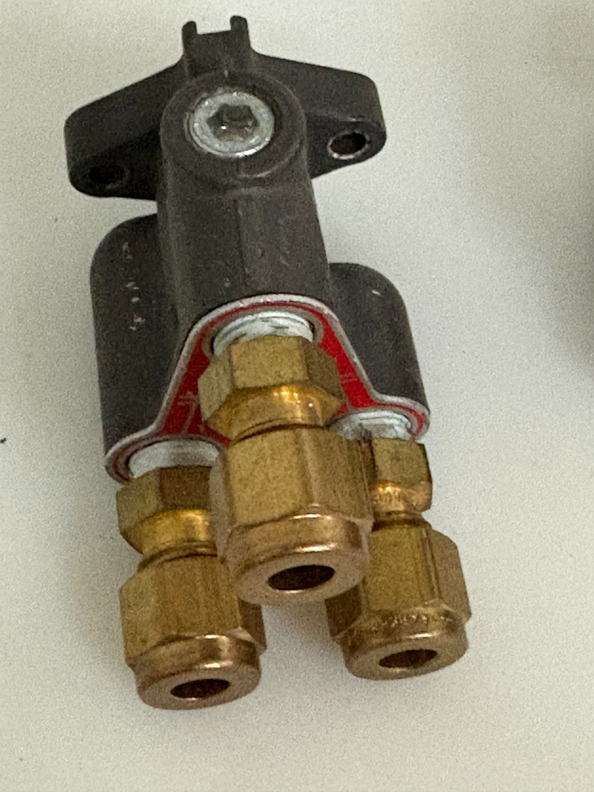 LOT OF 3 NUMATICS NUMATROL VALVE STOP SWAY 2 POSITION PE4-00013