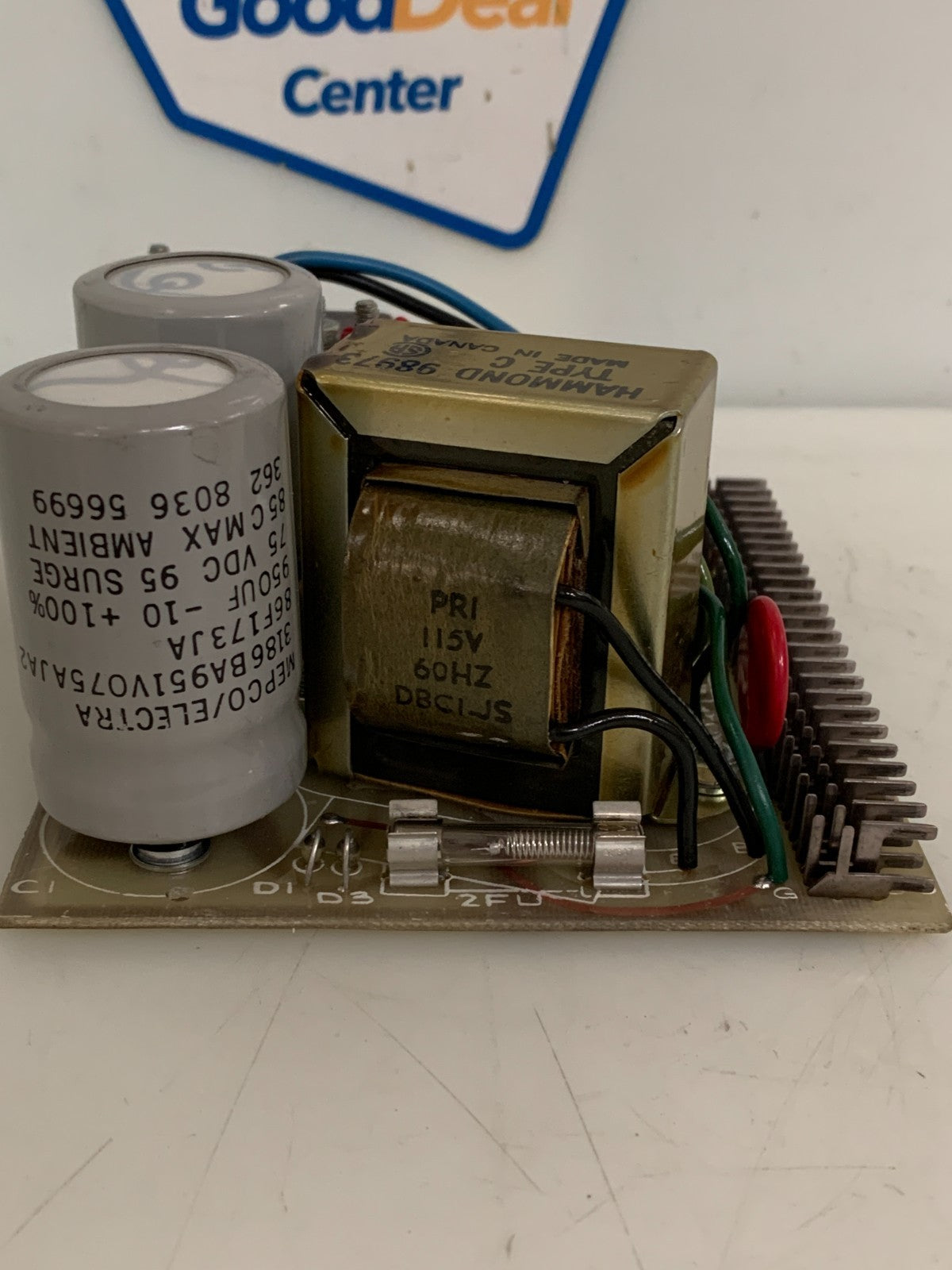 GENERAL ELECTRIC FANUC POWER SUPPLY 15 VDC .4A REG P.S 517L426 GR4