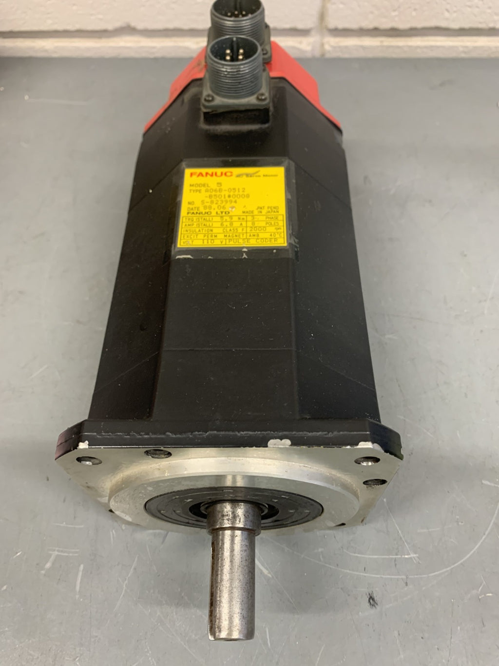 GE FANUC AC SERVO MOTOR MODEL 5 A06B-0512-B501#00080