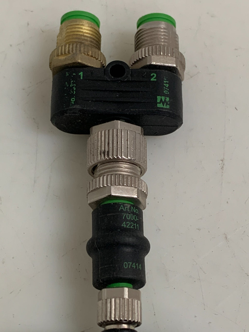 FESTO PRESSURE SENSOR 539679 B272 SDE3-V1D-B-WQ4-2P-M8 W/MURR CONNECTOR