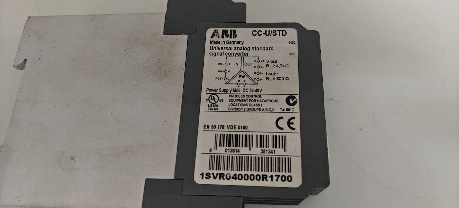 ABB UNIVERSAL ANALOG STANDARD CC-U/STD 1SVR040000R17001