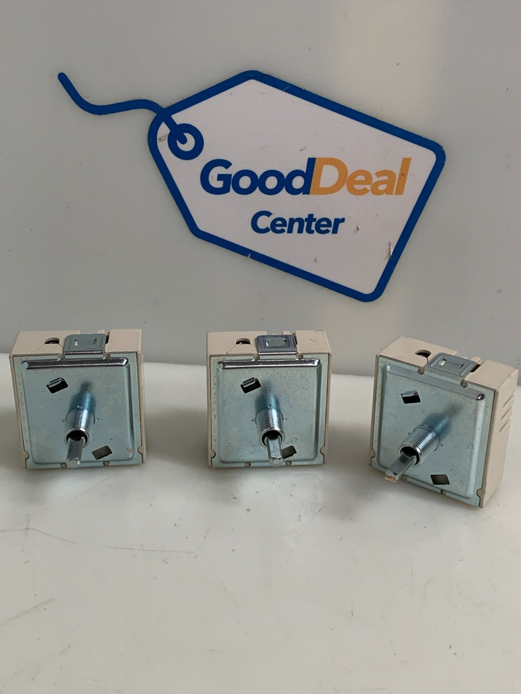 EN01 EGO ENERGY REGULATOR SIMMER-STAT HOB CONTROLLER 50.57076.070 LOT OF 30