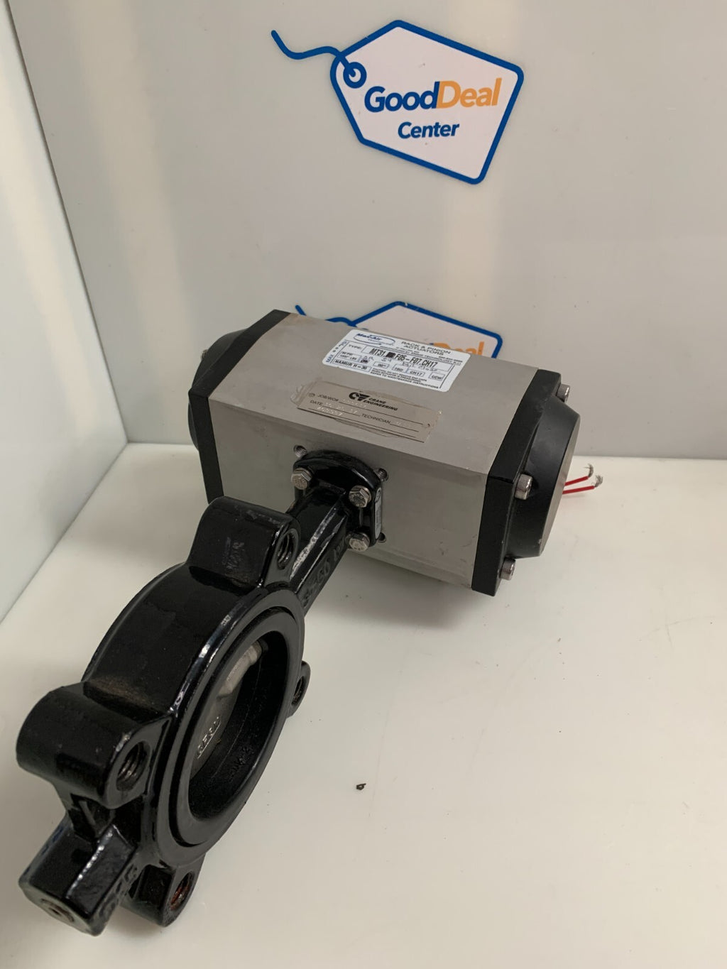 Max-Air Actuator MT31.F05-F07.CH17 w/ Delta Product Butterfly Valve 051