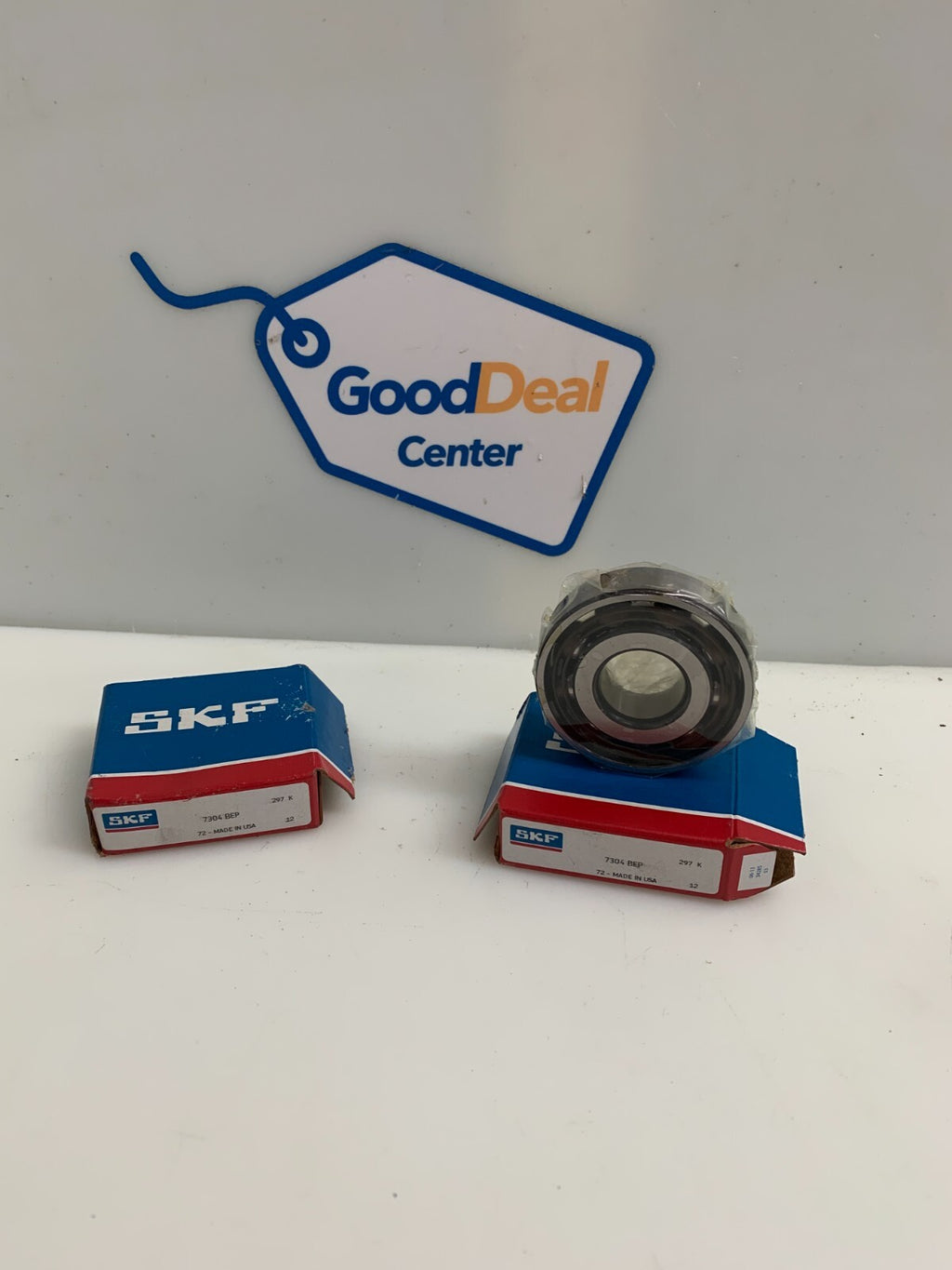 SKF Angular Contact Ball Bearing  7304   (Lot of 2)0