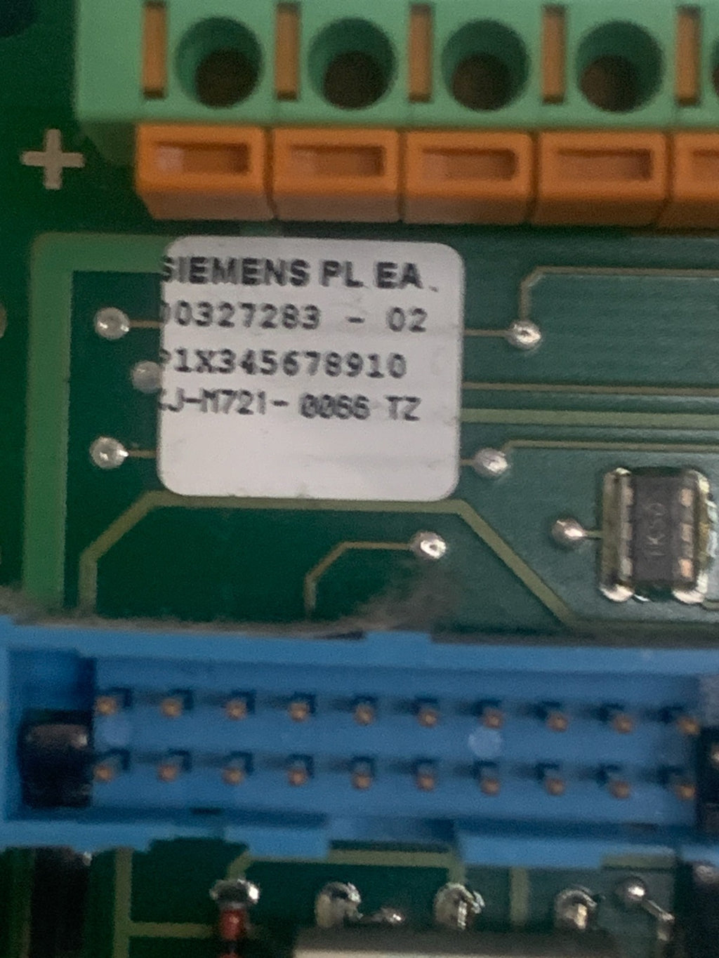 SIEMENS PLEA INTERFACE MODULE 00327284-02 PHOENIX CONTACT UMK SE 11.25-1