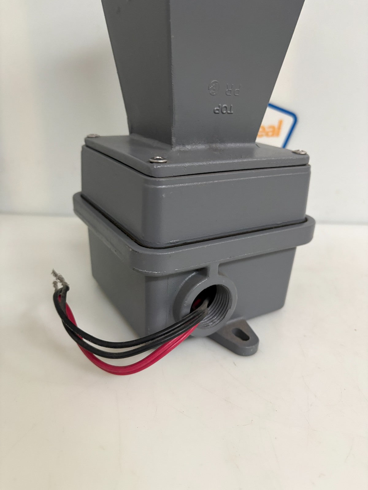 FEDERAL VIBRATONE HORN #450 SERIES B3 125 VOLTS