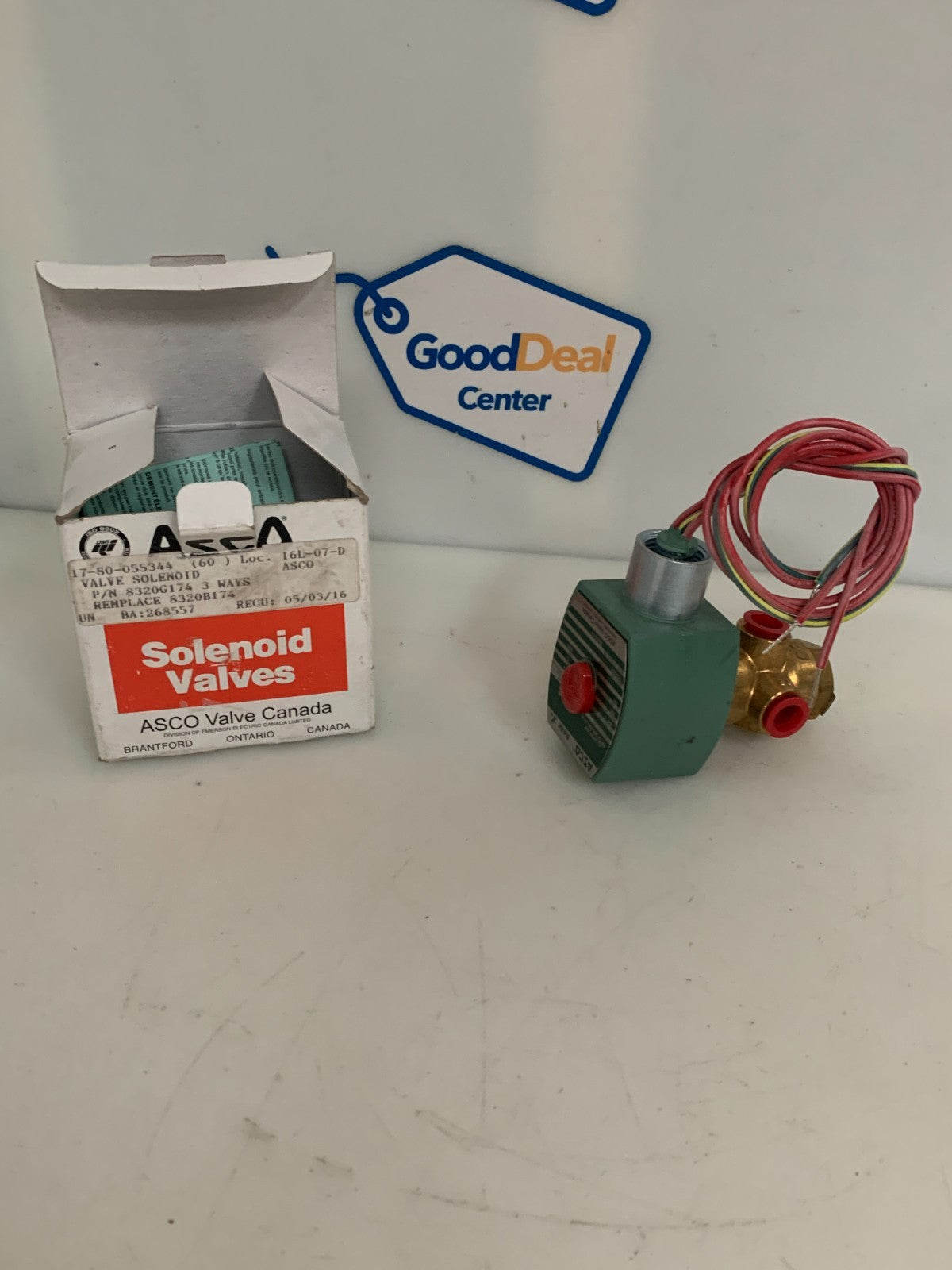 ASCO PNEUMATIC SOLENOID VALVE 832OG1740