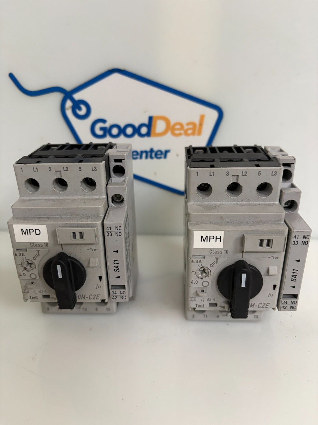 LOT OF 2  ALLEN BRADLEY MOTOR PROTECTION CIRCUIT BREAKER 140M-C2E-B63 C W/140-C-