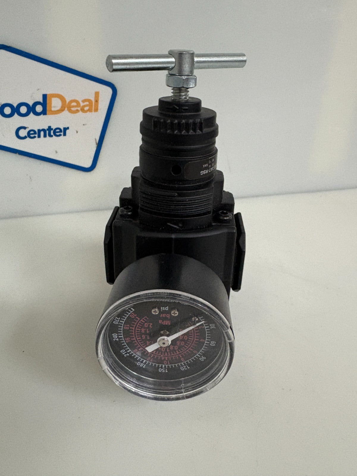 IMI NORGREN AIR GAS PRESSURE REGULATOR R73G-3AT-RSG1