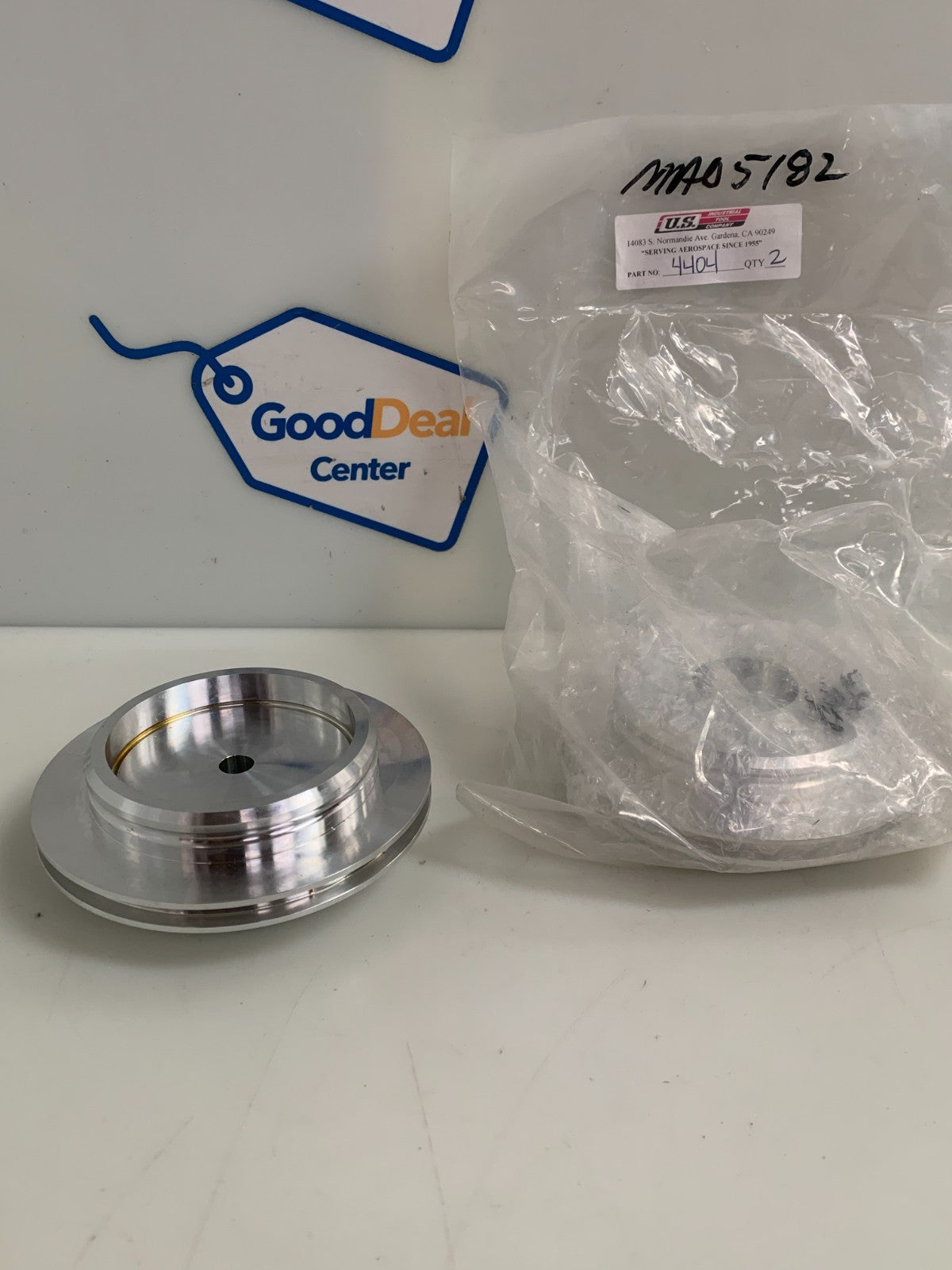 LOT OF 2 US TOOL COMPANY ALUMINIUM PULLEY 44040
