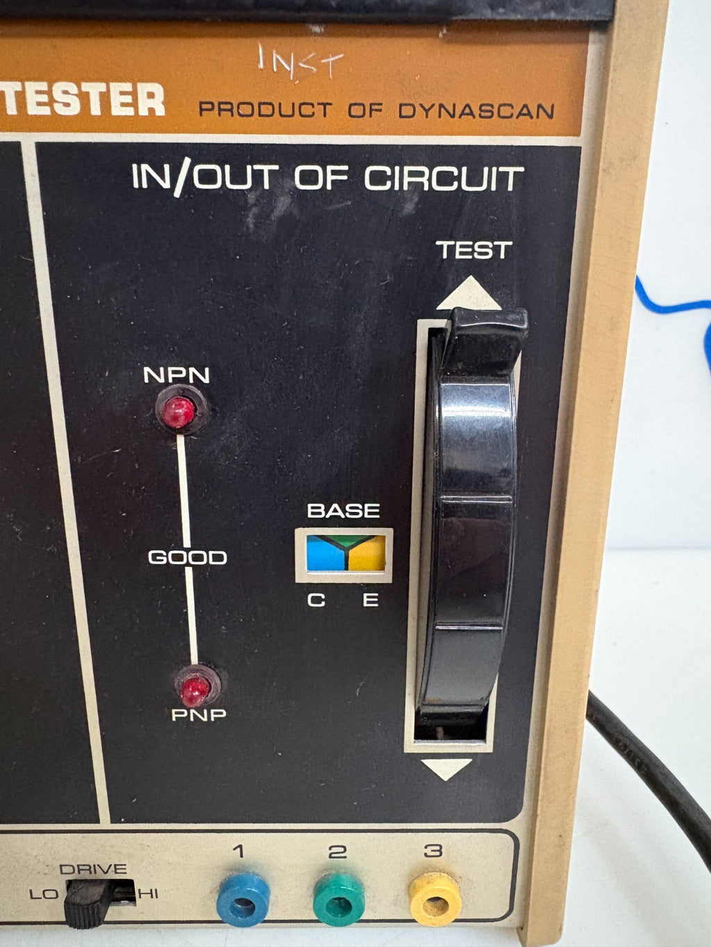 BK PRECISION 520B TRANSISTOR TESTER IN/OUT OF CIRCUIT 2