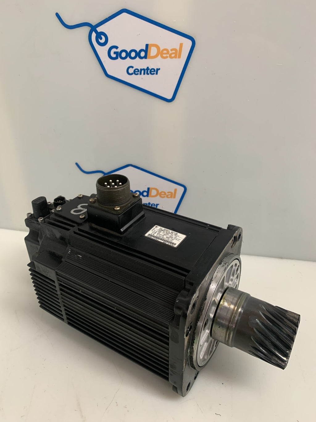 Yaskawa Electric SGMRS-13A2A-YR11 AC Servo Motor w/Encoder
