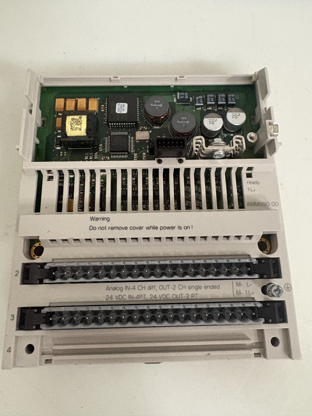 SCHNEIDER TSX MOMENTUM I/O ANALOG BASE 170 AMM09000