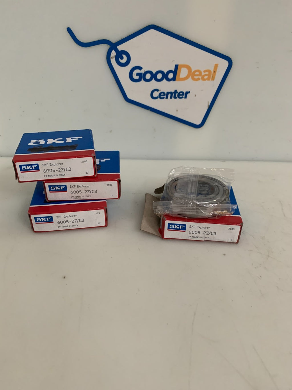 LOT OF 4 SKF EXPLORER DEEP GROOVE BEARING 6005-2Z/C3