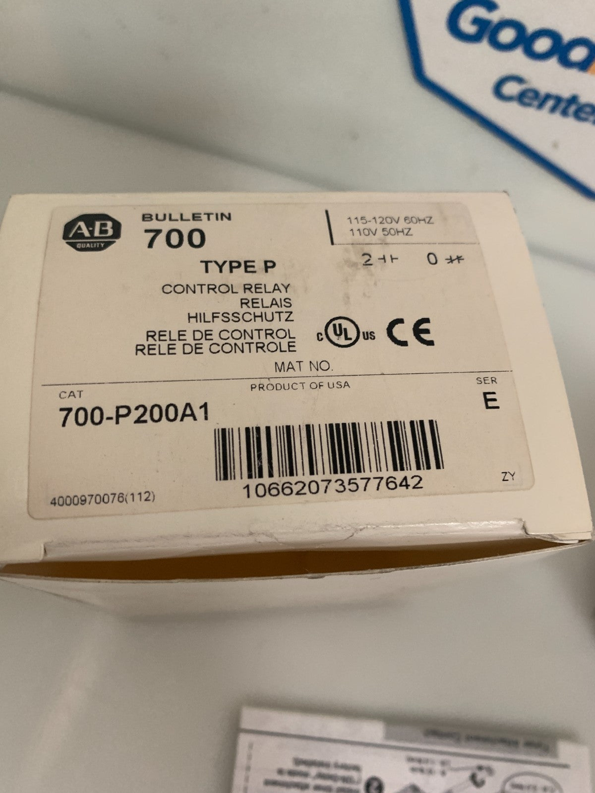 ALLEN BRADLEY CONTROL RELAY TYPE D 700-P200A1 SER E