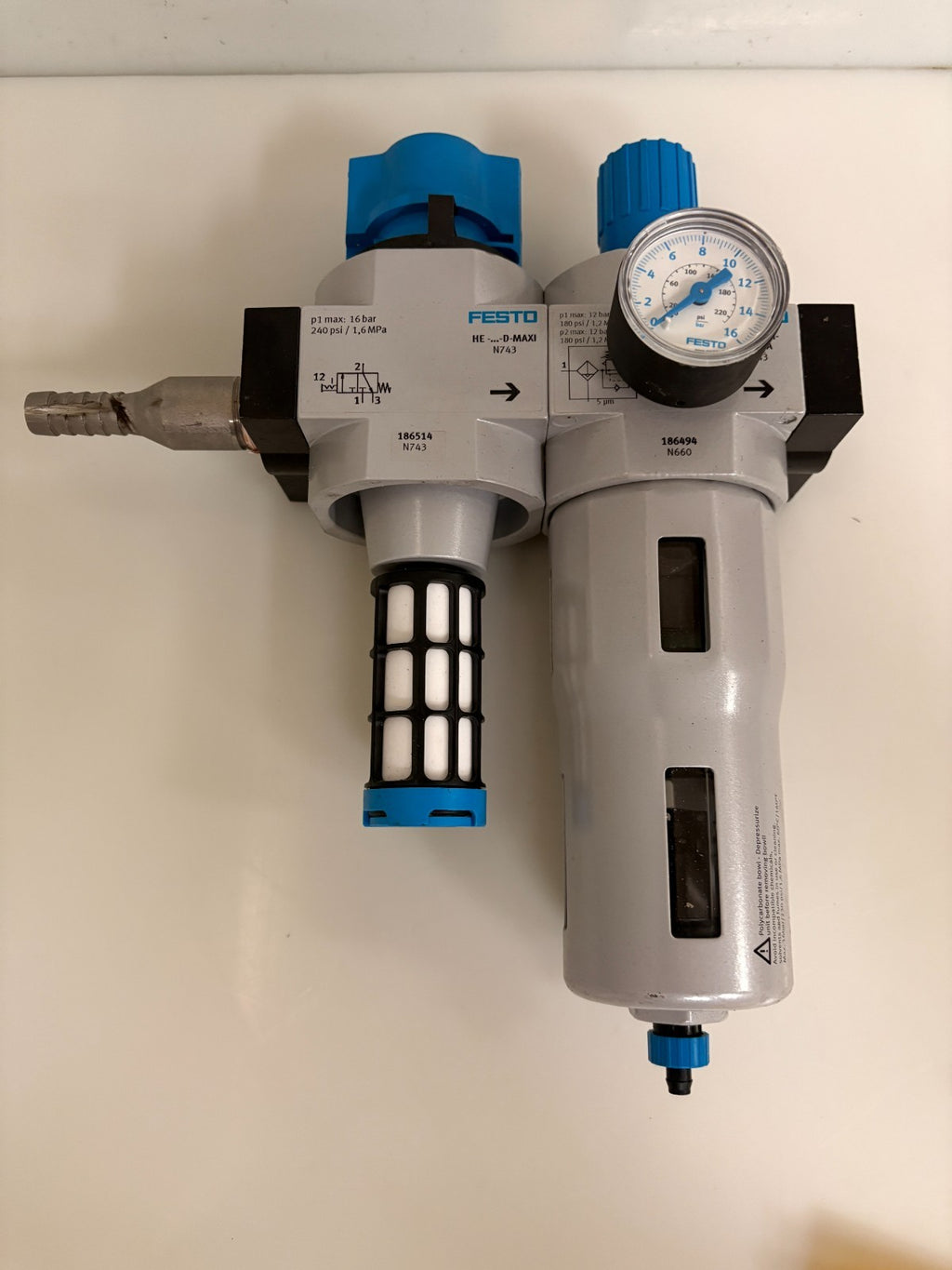 FESTO SHUT OFF VALVE 186514 HE-D-MAXI W/FESTO REGULATOR FILTER 1864942