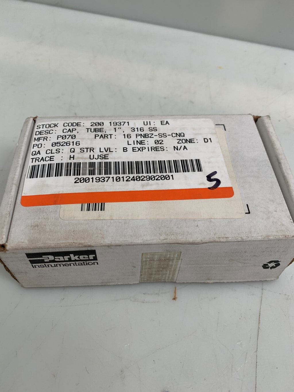 PARKER  PNBZ-SS-CNQ  1'' Compression Cap  (Lot of 5)4