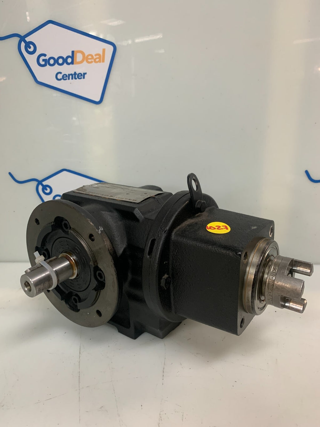 SEW-EURODRIVE SF37 AQA100/3 Gearmotor