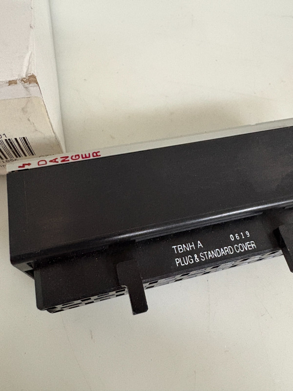 ALLEN BRADLEY CONTROL LOGIX 20 AB 1756-TBNH/A2