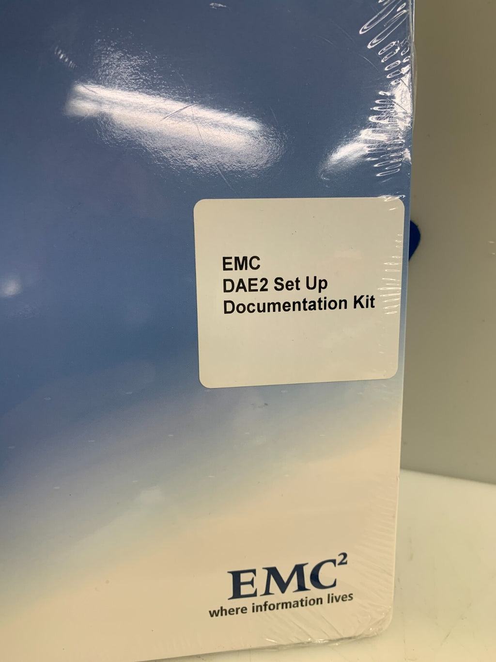DELL EMC  Mix Lot  (Documentation Kit, Connectrix User Kit, Software & Doc. Kit)4