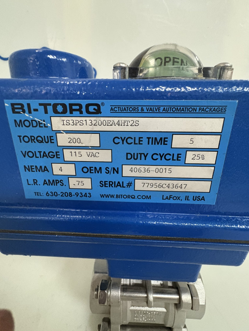 BI-TORQ ACTUATOR IS3PS13200EA4HT2S W/1 1/4" S.STEEL BALL VALVE2
