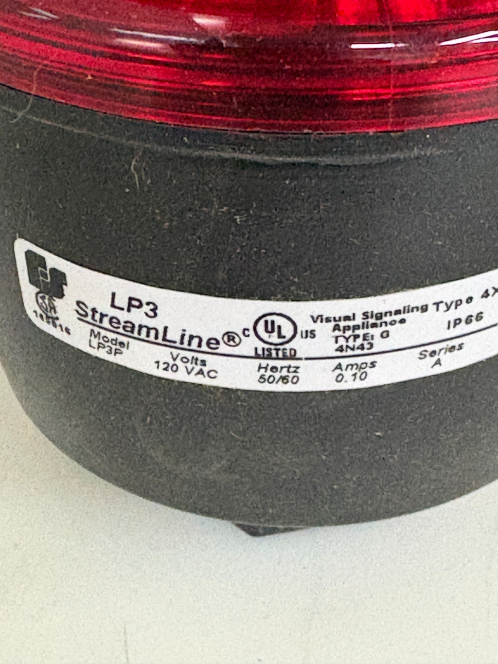 FEDERAL SIGNAL CORP. 120 VAC RED SIGNAL LIGHT LP3P-120R1
