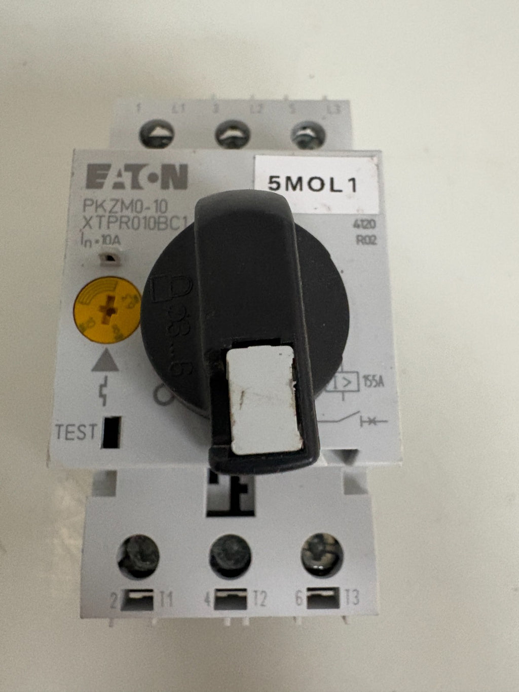 EATON MOELLER MOTOR PROTECTIVE CIRCUIT BREAKER PKZMO-201