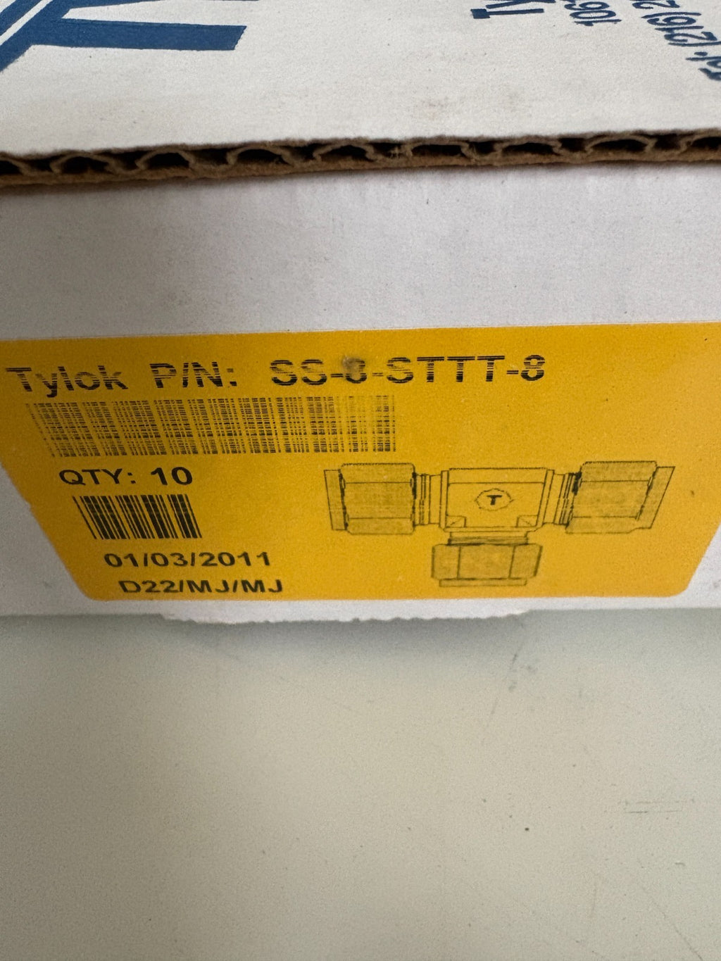 LOT OF 10 TYLOK 1/2" S.STEEL UNION TEE SS-8-STTT-8