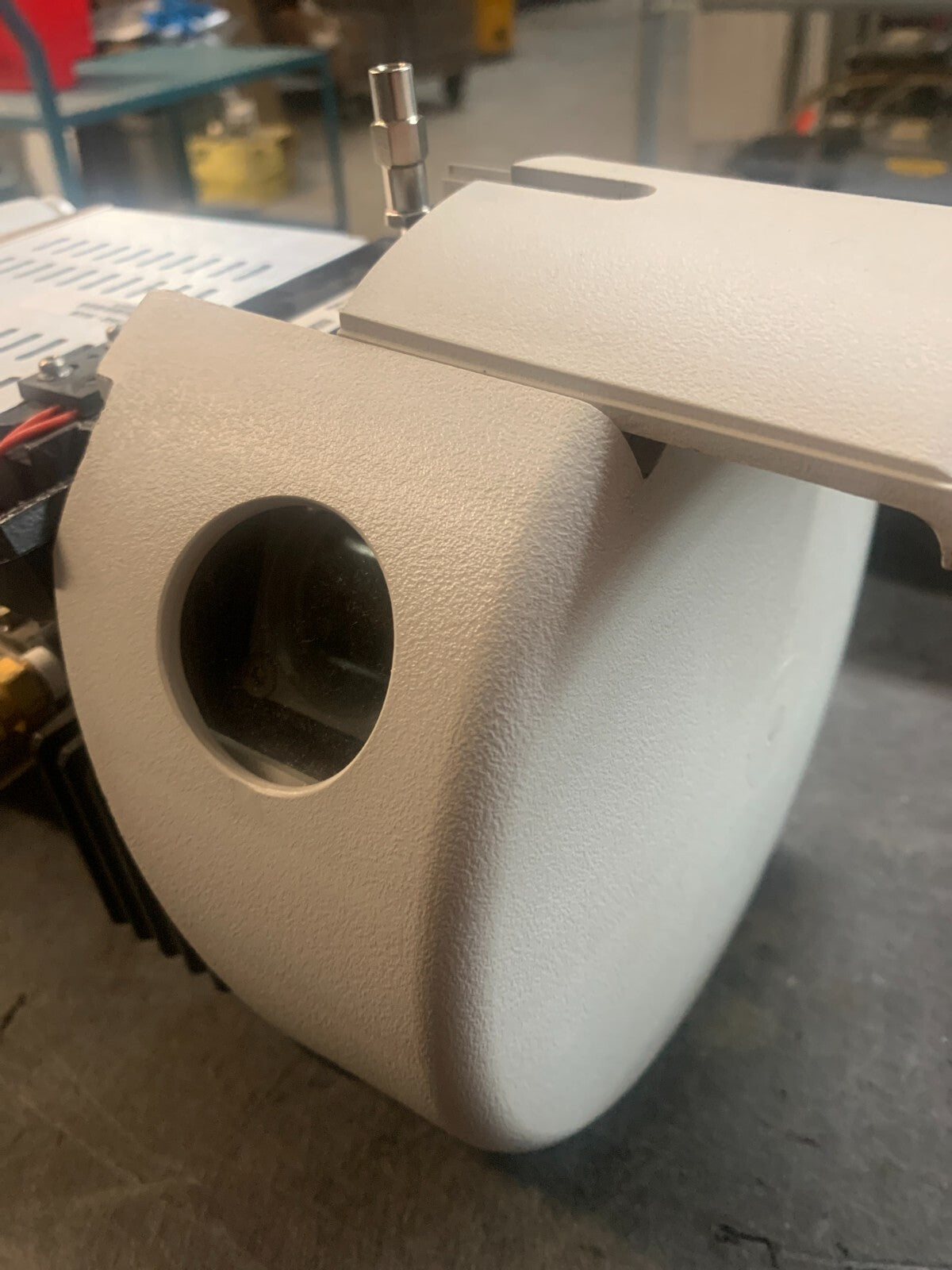 AGILENT Source Unit  w/Vacuum Assembly & AGILENT  Electro Spray Ion Source