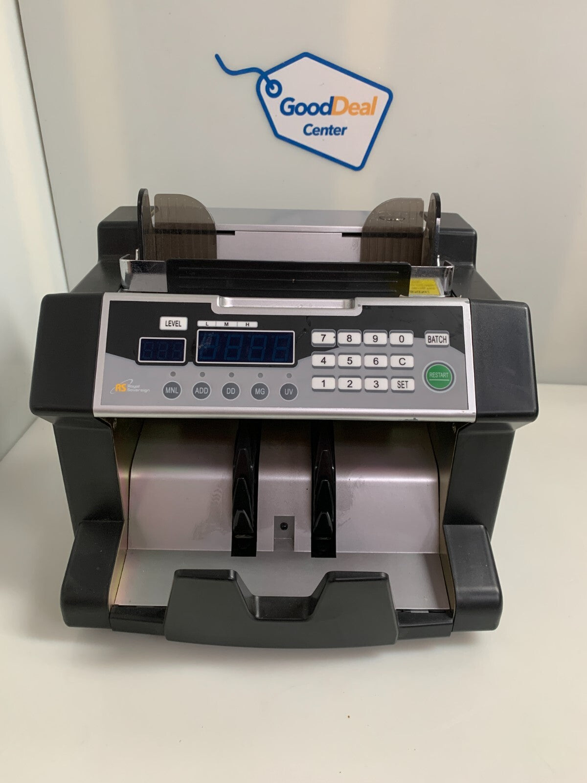 ROYAL SOVEREIGN  RBC-3100   Bill Counter W/UV Counterfeit Detector
