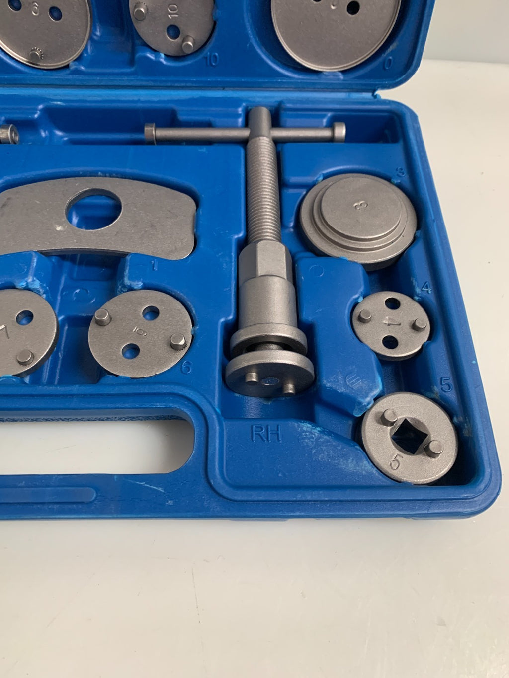 OMT   Disk Brake Pad & Caliper Service Tool Kit