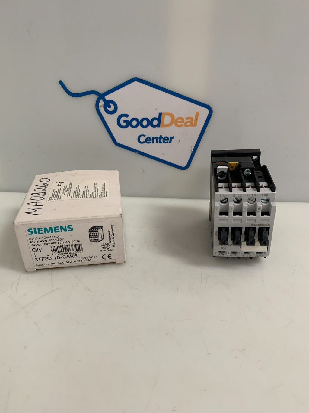 SIEMENS AC-3 4KW 400/380V CONTACTOR 3TF30 10-OAK6