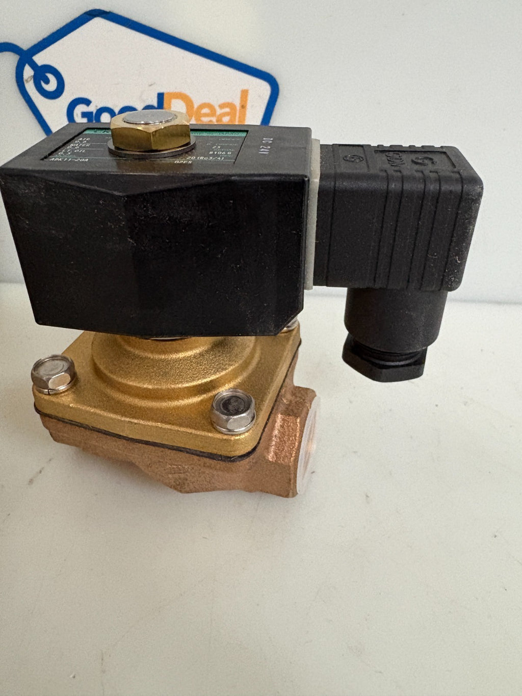CKD SOLENOID VALVE ADK 11-20A-02ES-DC24V 1