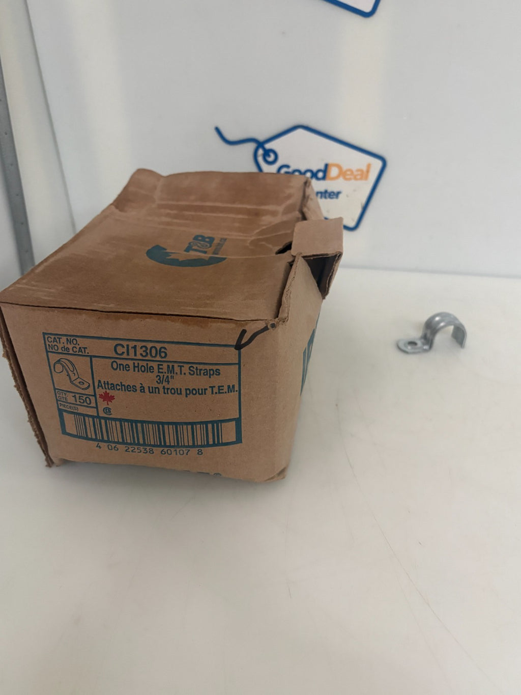 ABB THOMAS & BETTS 3/4 ONE HOLE E.M.T. STRAPS CI1306  150 IN BOX0