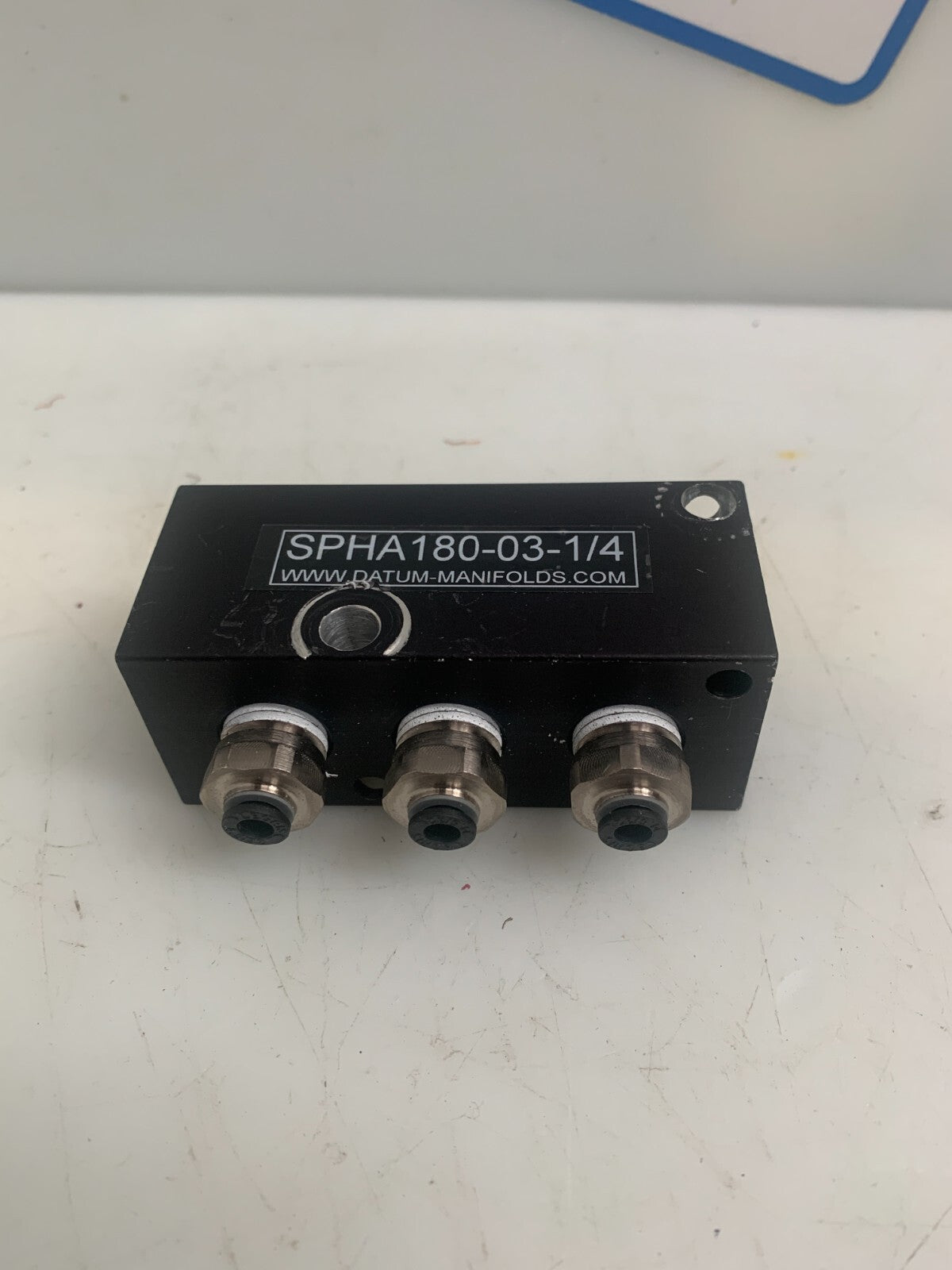 DATUM  3 Port  SPHA-180-03-1/4   Pneumatic Manifold