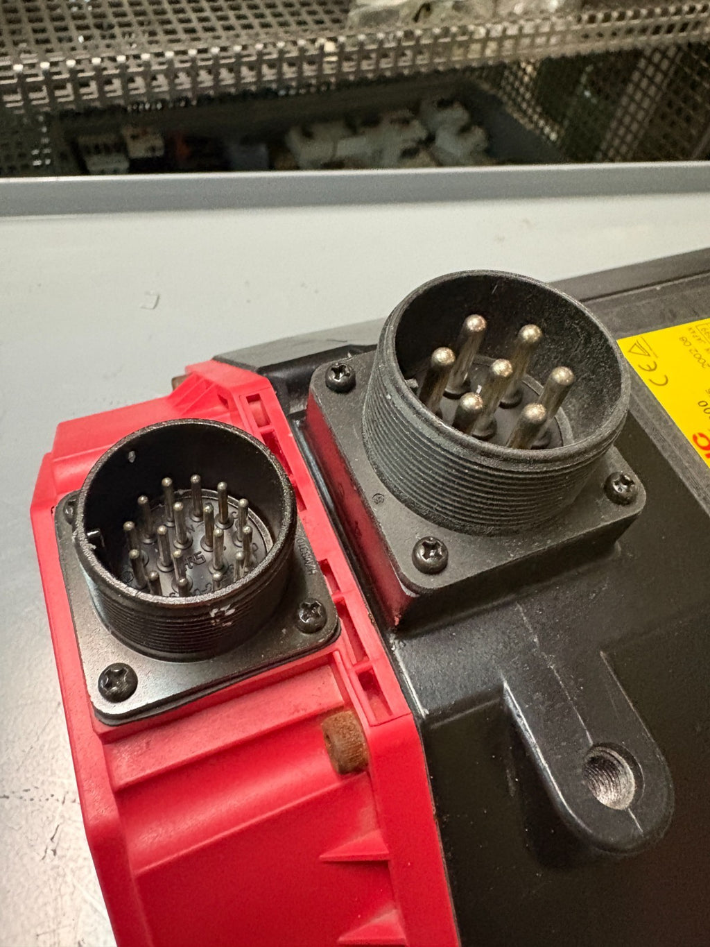 FANUC AC SERVO MOTOR M 30/3000 A 06B-0166-B076