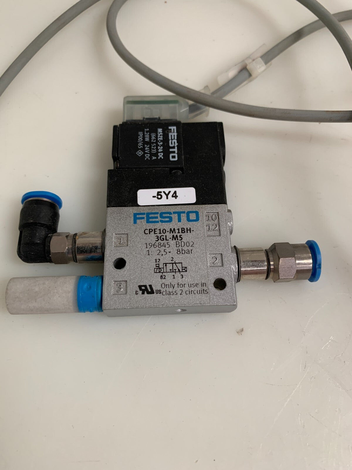 FESTO SOLENOID VALVE CPE10-M1BH- 3GL-M5 196845