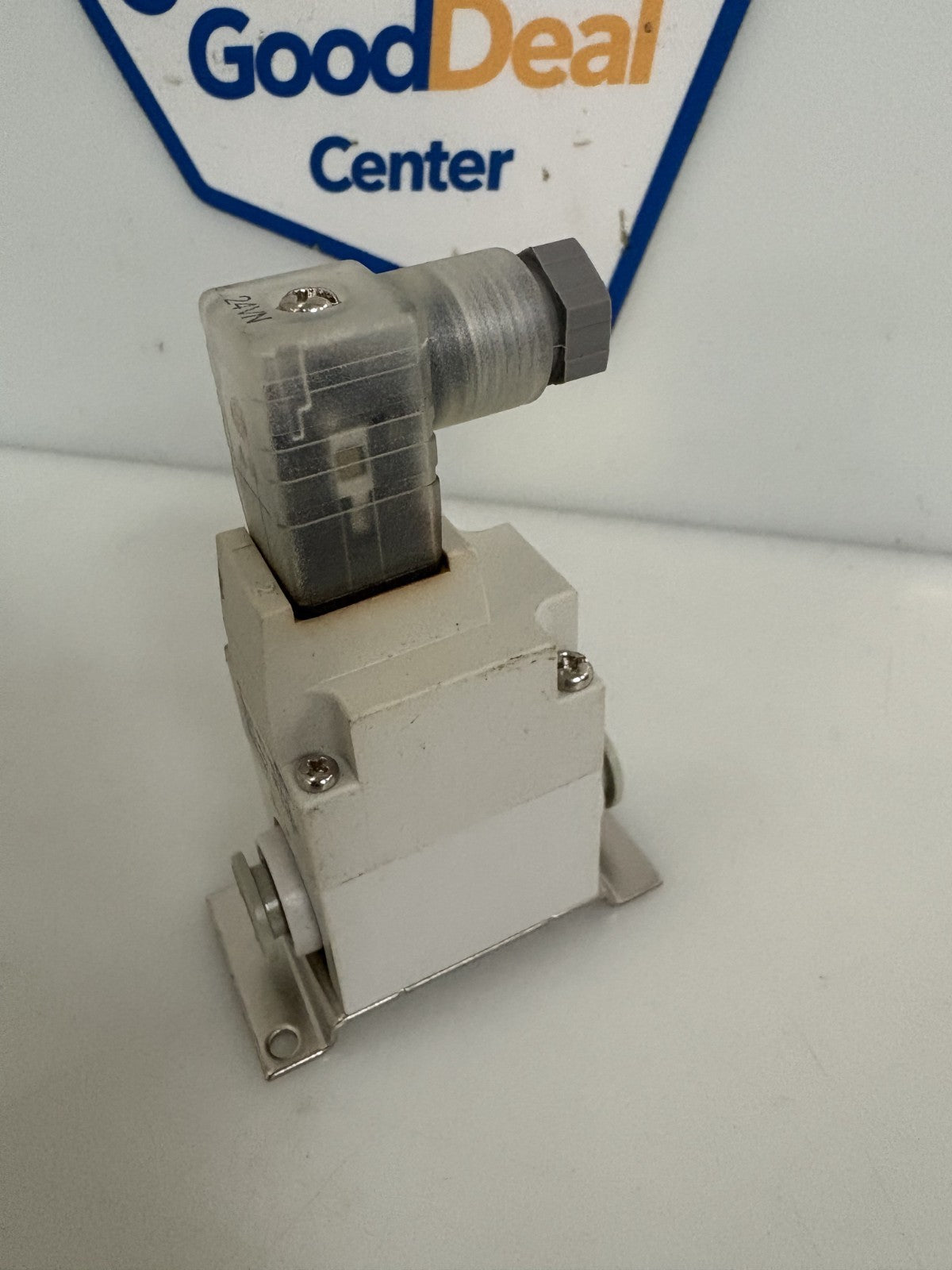 SMC SOLENOID VALVE VQ21AI-5YZ-CB-F