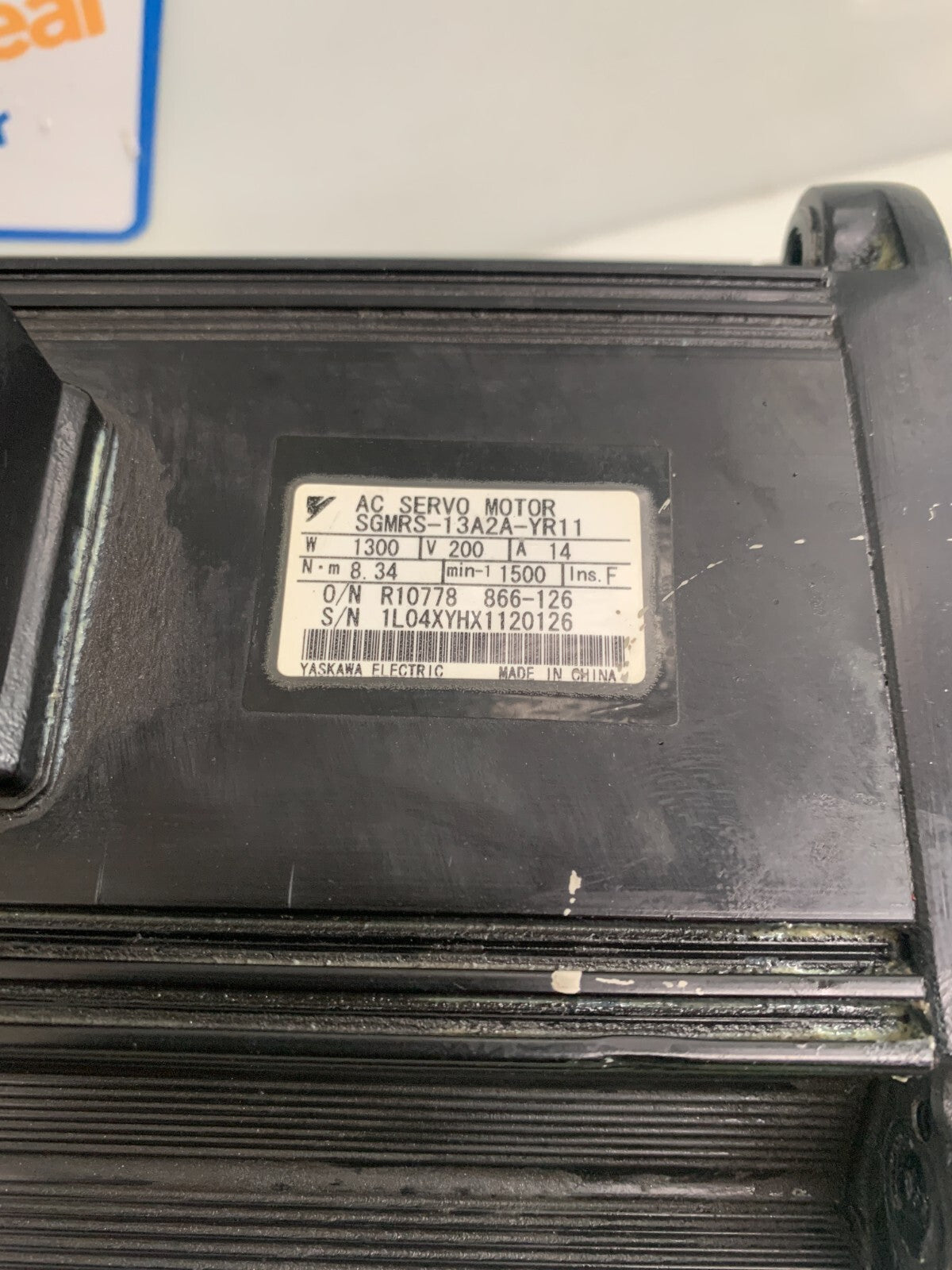 Yaskawa SGMRS-13A2A-YR11 Servo Motor w/ Encoder