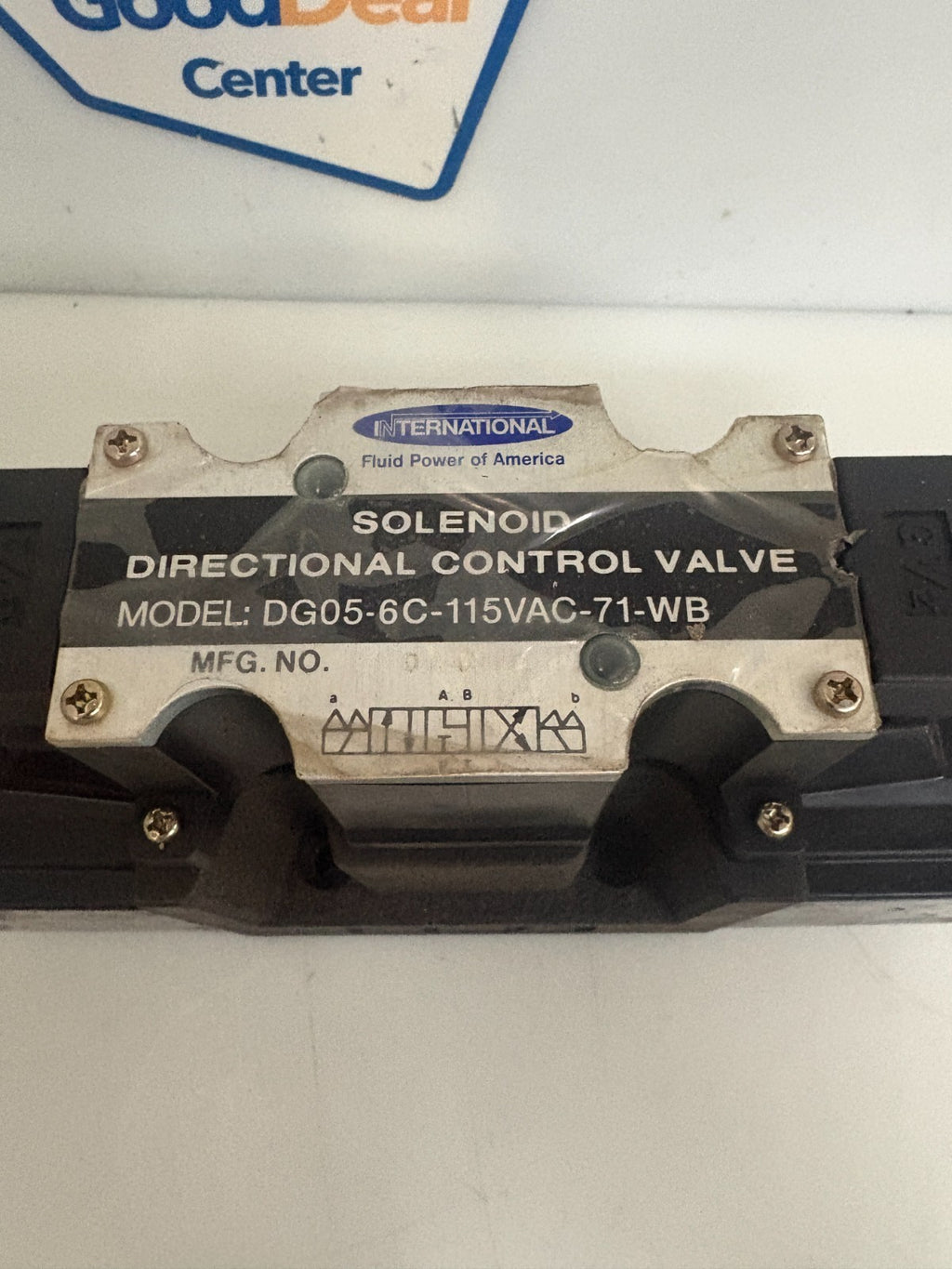 INTERNATIONAL SOLENOID DIRECTIONAL CONTROL VALVE DG-05-6C-115VAC-71-WB1