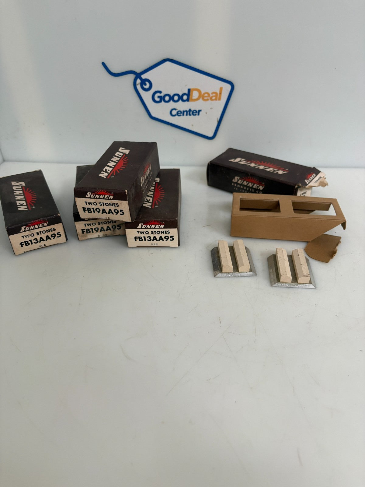 5 BOX LOT SUNNEN EXTERNAL 2G HONING STONE FB19AA73 2 PER BOX