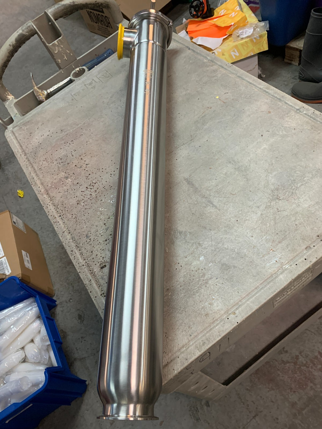 RODGER STAINLESS STEEL 4" PIPE W TRI CLAMP ENDS TRI-CLOVER W/3 TRI-CLAMP T316L