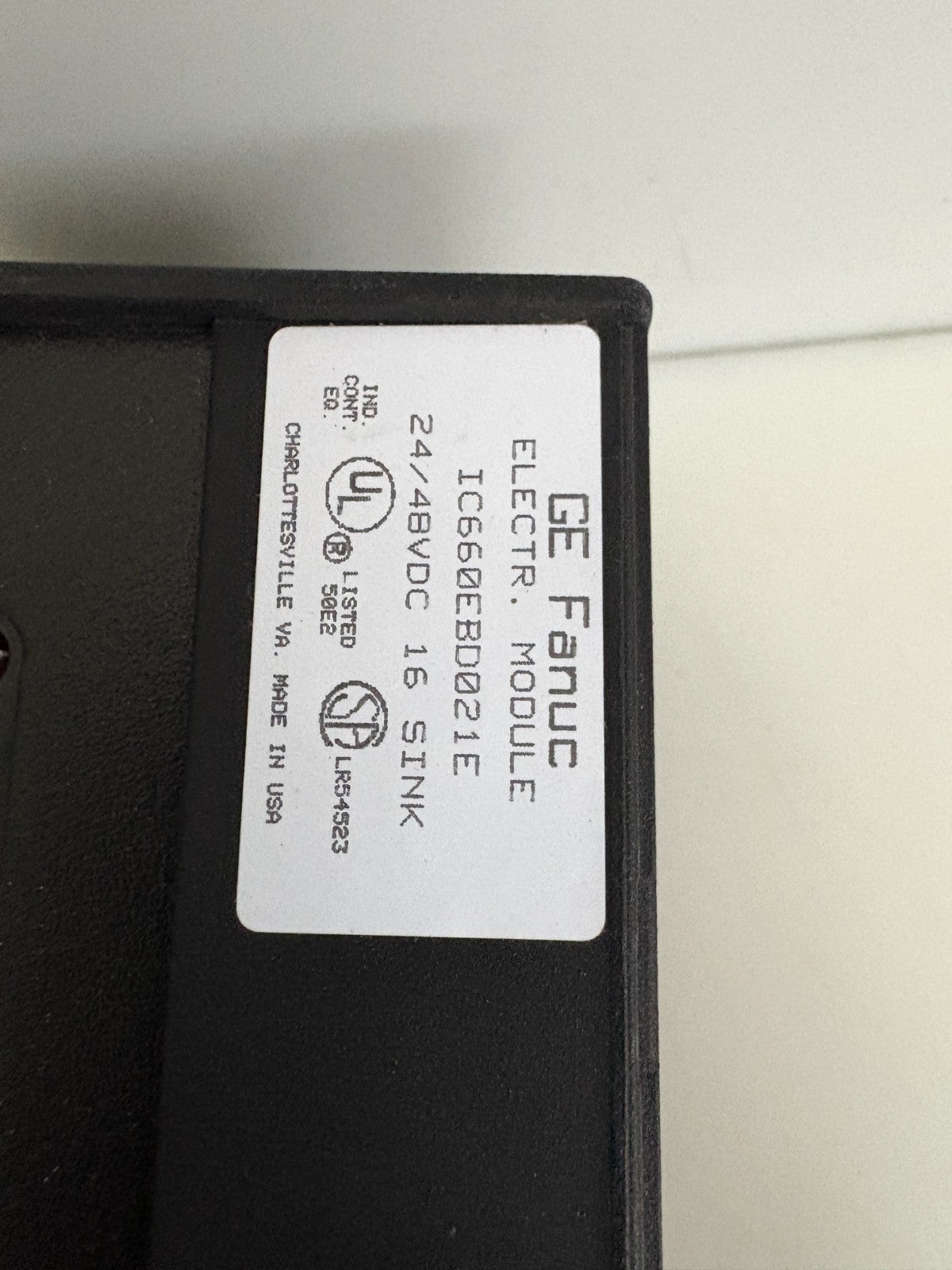 GE FANUC GENIUS 24 VDC SINK IN/OUT IC660TBD023B  W/IC660BBD0233